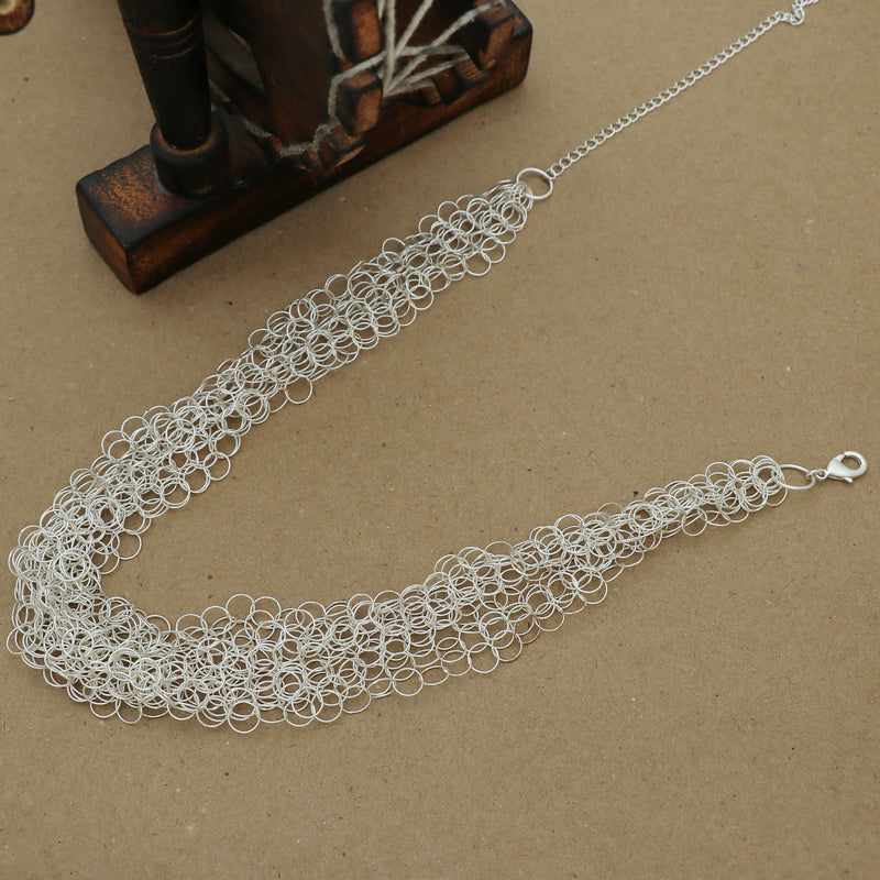 Cluster Link Necklace