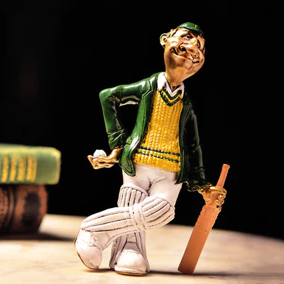 CARICATURE SCULPTURE HAMPER