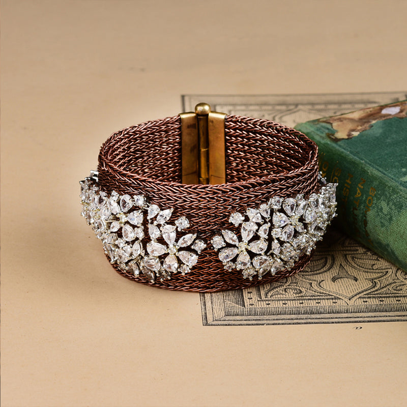 THE DESERT BANGLE