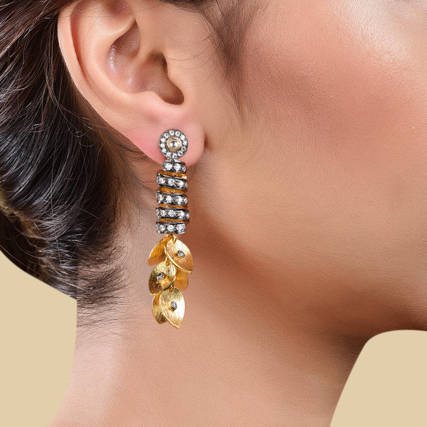 SPIRAL CUBIC ZIRCONIA EARRING