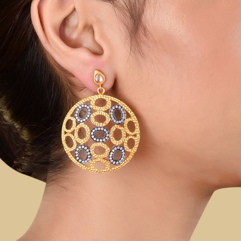 TEXTURED DISC EARRING