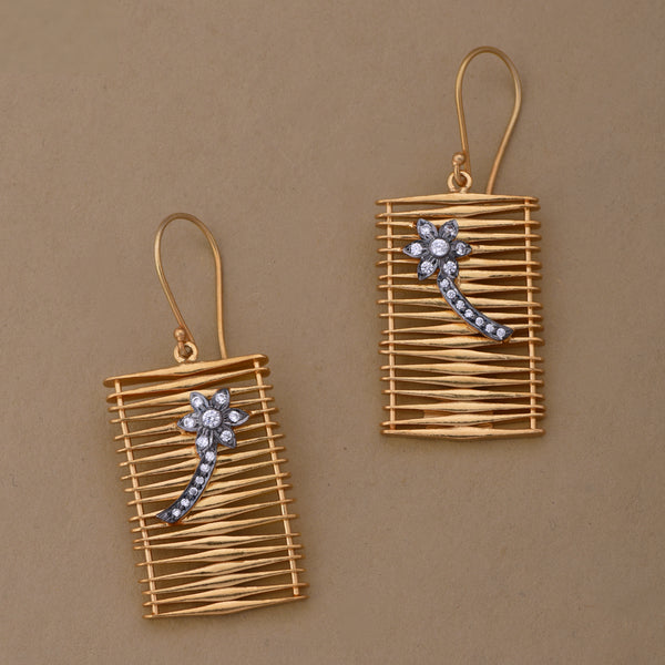 BATON FLOWER EARRING