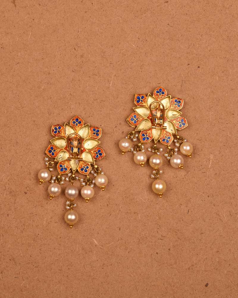 18/24 kt GOLD FIROZA FLORAL STUDS