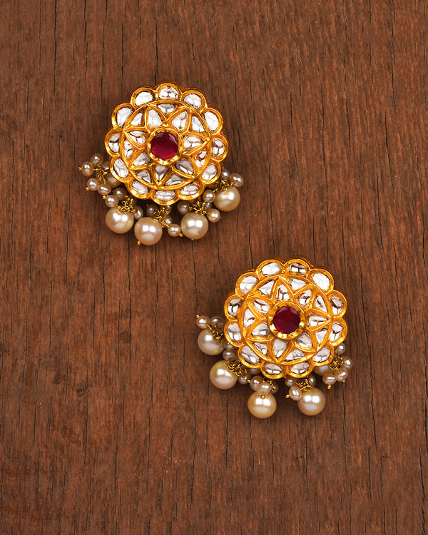 CLASSIC GOLD AND POLKI JADAU EARSTUDS