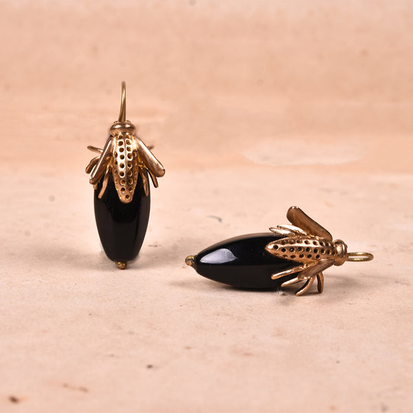 SYMETREE QUEEN BEE BLACK ONYX EARRINGS