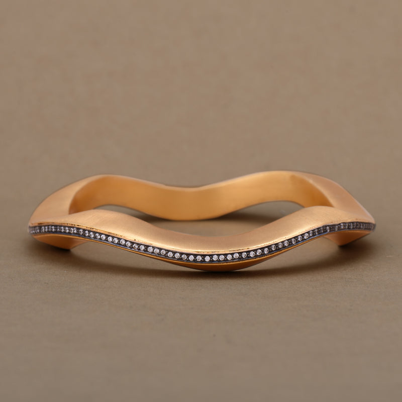 Wavy Gold Plated Bangle