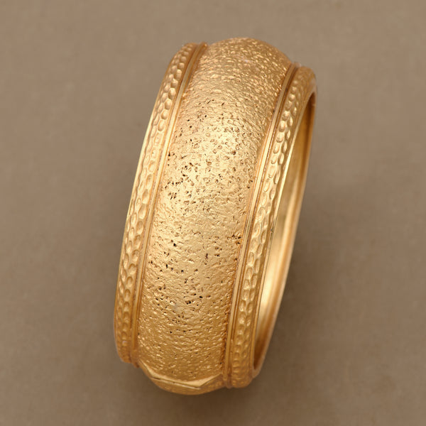 TEXTURED RIPPLE BANGLE