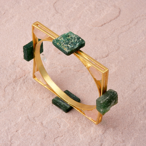 WEBBED ROCK BRACELET