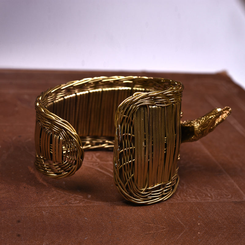 THE CRAWLING ALLIGATOR BAMBOO CUFF