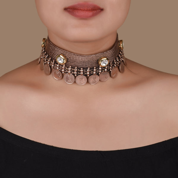 THE VINTAGE GINNI CHOKER