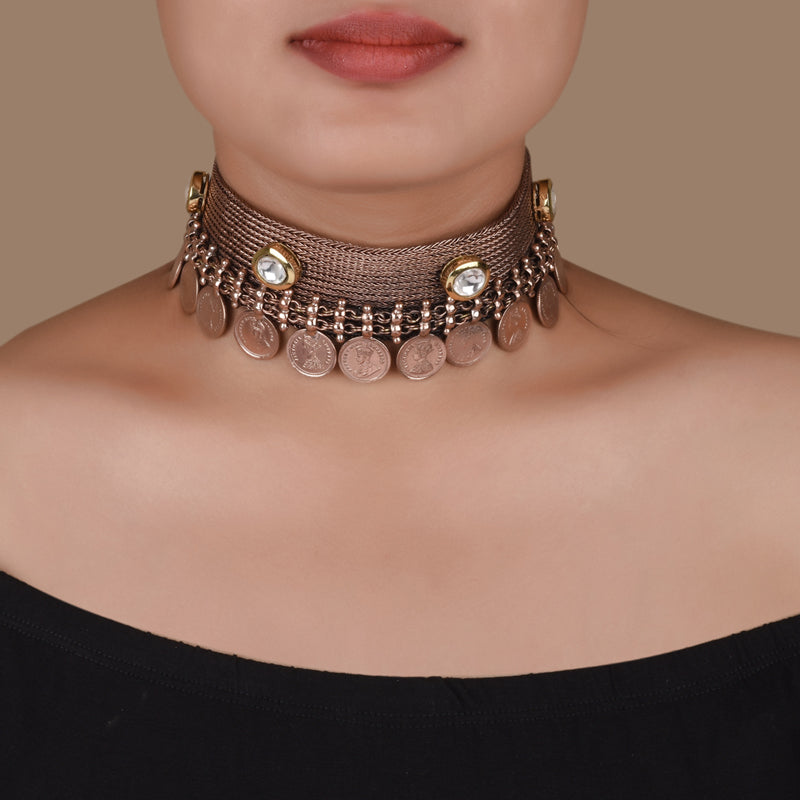 THE VINTAGE GINNI CHOKER