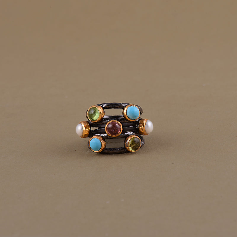 ORGANIC TWO-TONED MULTI-RING