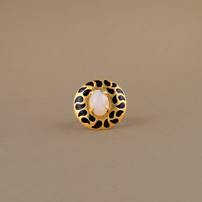 ENAMELLED DISC RING