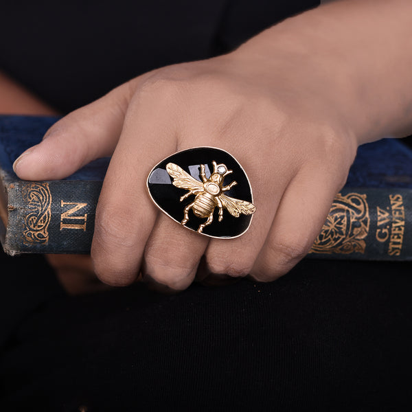 SYMETREE BUMBLE-BEE BLACK ONYX STATEMENT RING