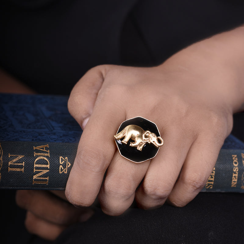 THE WISE ELEPHANT BLACK ONYX ADJUSTABLE RING