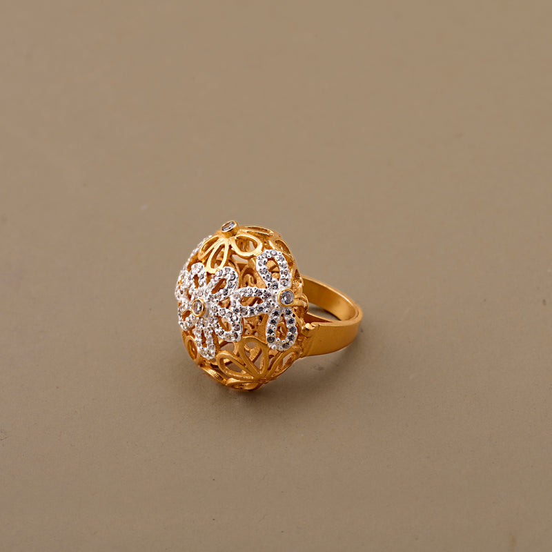 CUBIC ZIRCONIA FLOWER RING