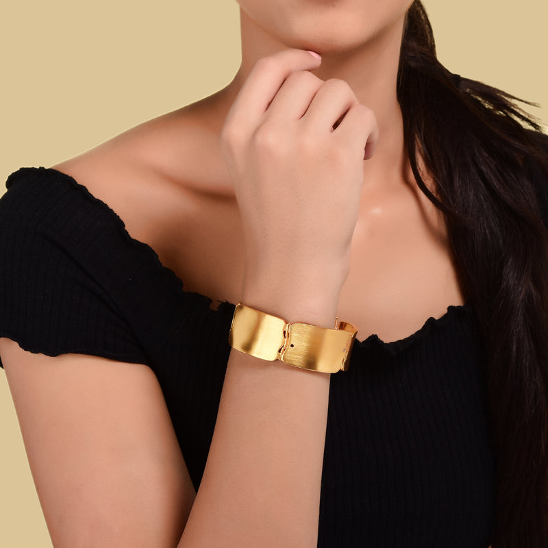 GOLD BRICK BANGLE