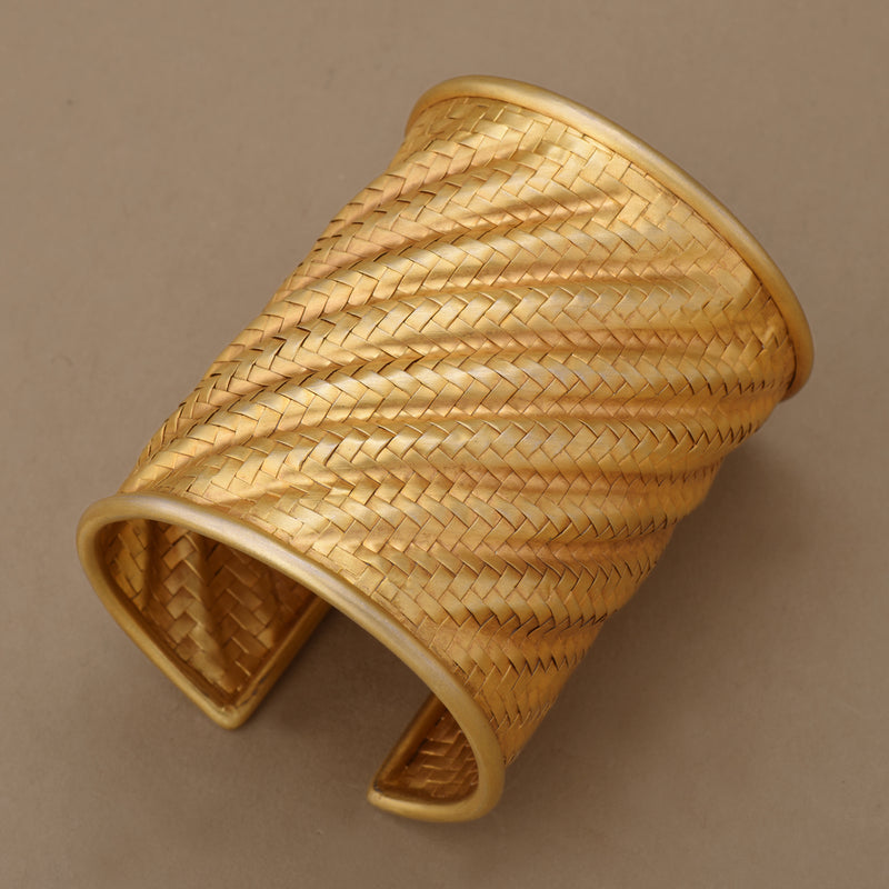 MUTED GOLD BASKET WEAVE TEXTURED CUFF