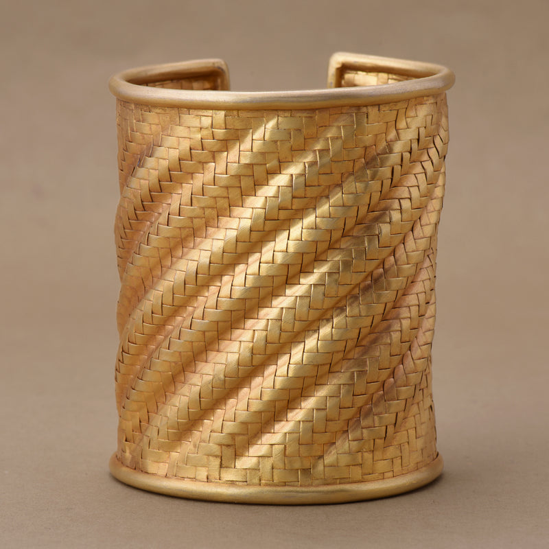 MUTED GOLD BASKET WEAVE TEXTURED CUFF