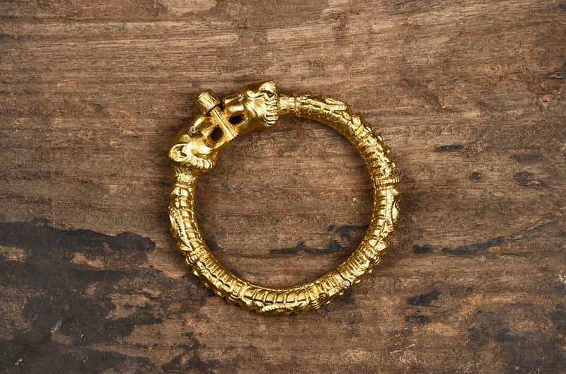 ARTISANAL LION BANGLE