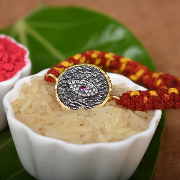 SYMETREE RAKSHAK CHARM RAKHI BRACELET